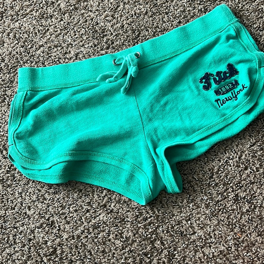 Abercrombie size m-